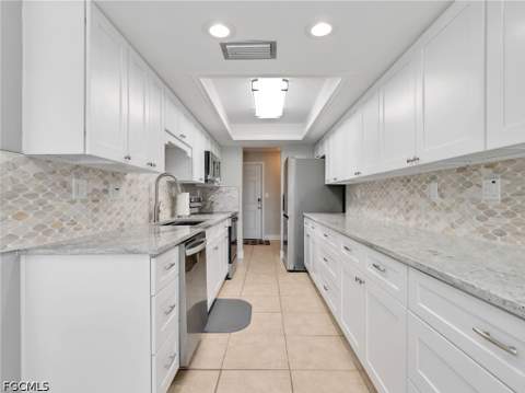 5001 Sorrento Ct, Cape Coral FL - photo 11 of 36