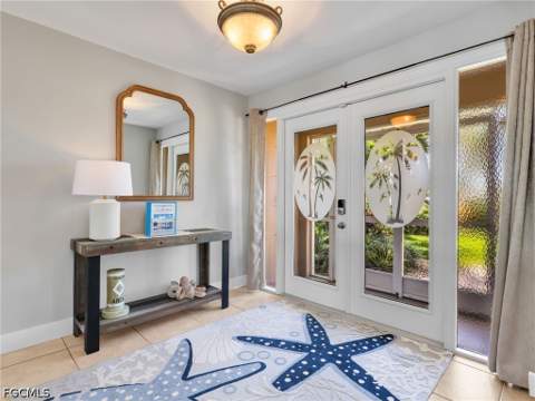 5001 Sorrento Ct, Cape Coral FL - photo 7 of 36