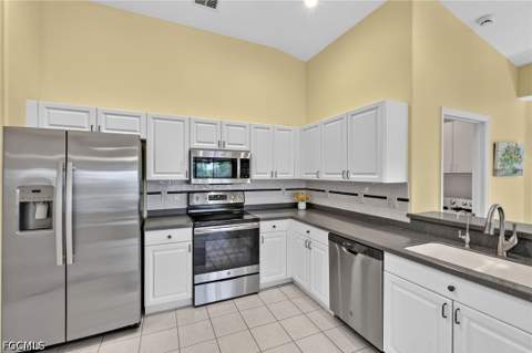 14135 Plum Island Dr, Fort Myers FL - photo 9 of 72