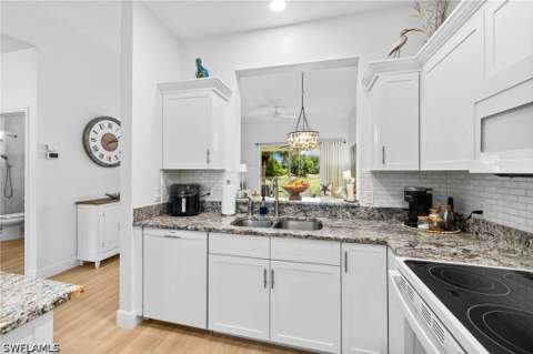 2350 Carrington Ct 203, Naples FL - photo 6 of 18