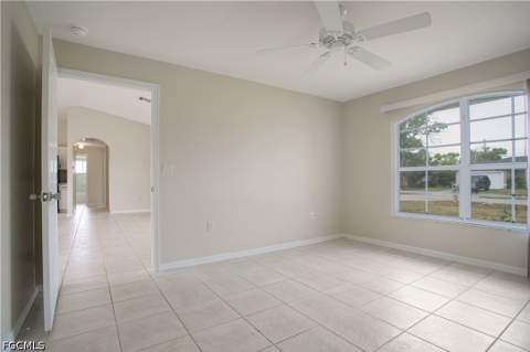 1020 SE 26th Ter, Cape Coral FL - photo 12 of 21