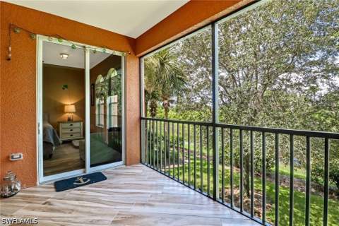 10037 Heather Ln 403, Naples FL - photo 19 of 22