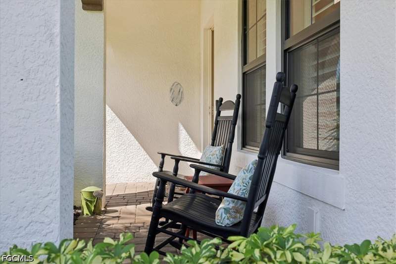 3 bedroom SingleFamilyResidence at 7614 Cypress Walk Dr, Cypress Walk, Fort Myers — photo 2