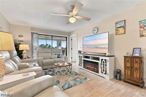 1220 SE 46th St 112, Cape Coral FL - photo 7 of 25