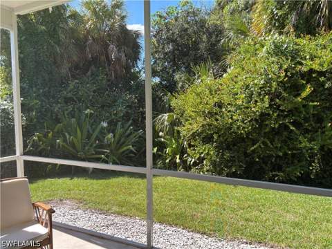 7685 Meadow Lakes Dr 1301, Naples FL - photo 17 of 18
