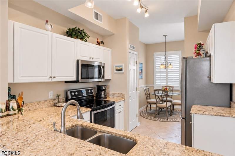 2 bedroom Condominium at 14501 Legends Blvd N 306, Longhurst I, Fort Myers — photo 2