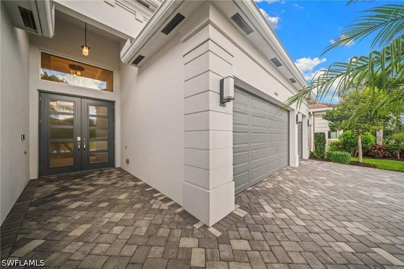 3 bedroom SingleFamilyResidence at 16657 Calistoga Dr, Valencia Bonita, Bonita Springs — photo 2