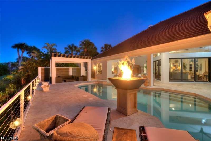 3 bedroom SingleFamilyResidence at 2388 Wulfert Rd, Sanctuary At Wulfert, Sanibel — photo 1