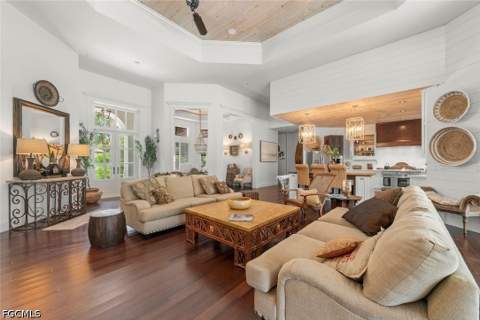 2388 Wulfert Rd, Sanibel FL - photo 11 of 69
