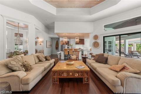 2388 Wulfert Rd, Sanibel FL - photo 12 of 69