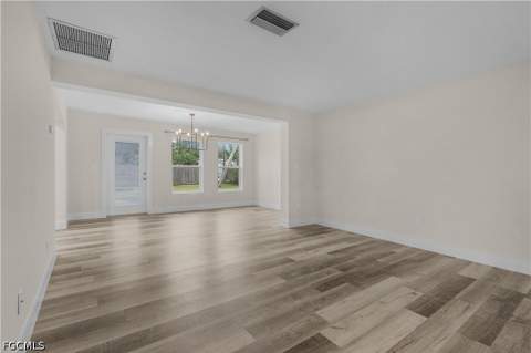 1015 El Mar Ave, Fort Myers FL - photo 7 of 26