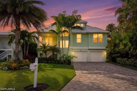 1287 Grand Canal Dr, Naples FL - photo 24 of 50