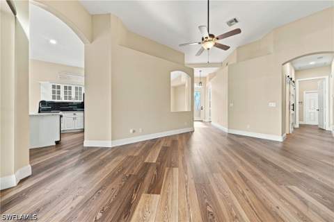 8070 Tauren Ct, Naples FL - photo 13 of 50