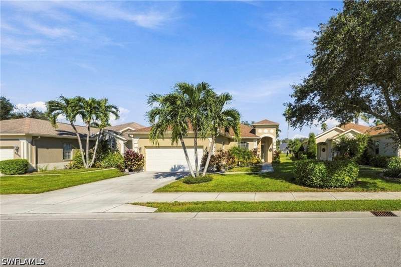 3 bedroom SingleFamilyResidence at 8070 Tauren Ct, Ibis Cove, Naples — photo 2