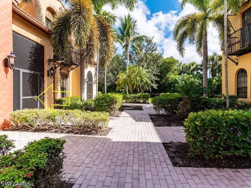 3 bedroom Townhouse at 9146 Chula Vista St 12905, Ole, Naples — photo 2