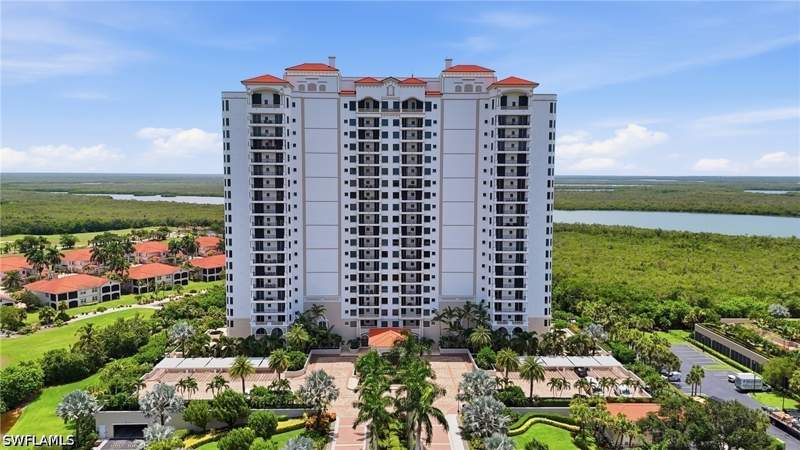 3 bedroom Condominium at 1060 Borghese Ln 2006, Aversana, Naples — photo 2