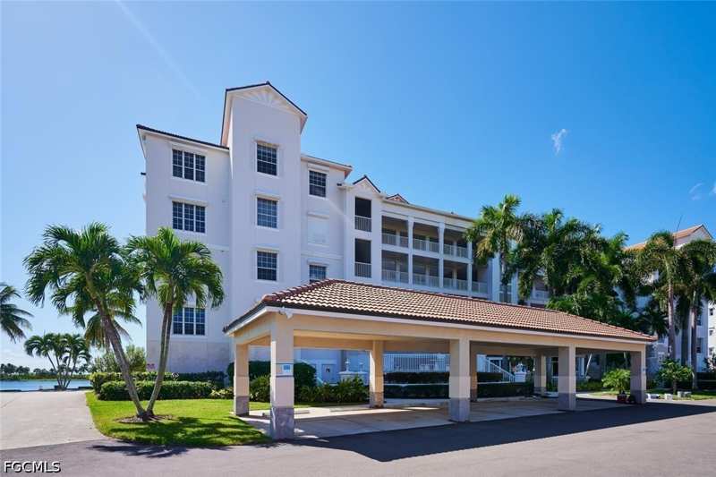 2 bedroom Condominium at 9111 Southmont Cv 401, Sutton Walk, Fort Myers — photo 1
