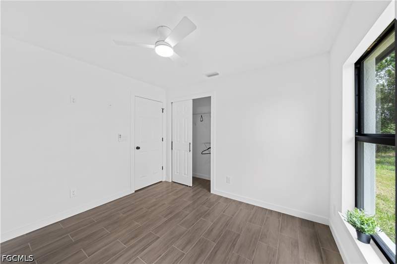 3 bedroom SingleFamilyResidence at 1247 Edna St E, Lehigh Acres, Lehigh Acres — photo 5