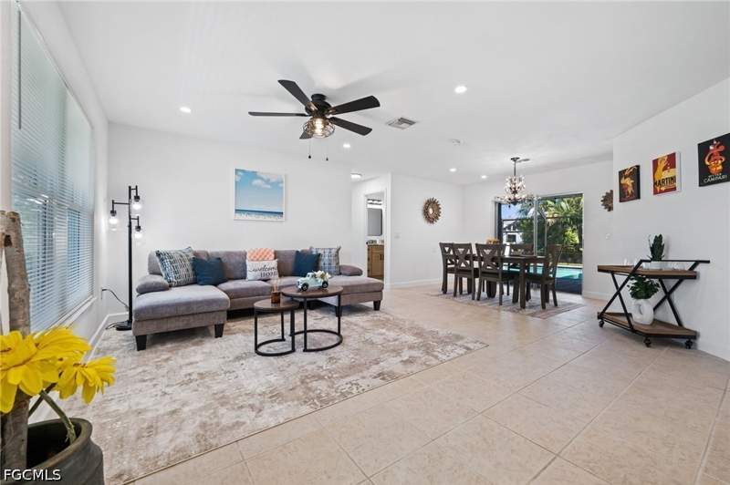 3 bedroom SingleFamilyResidence at 6060 Macbeth Ln, Island Park Woodlands, Fort Myers — photo 3