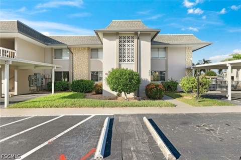 1665 Edith Esplanade 104, Cape Coral FL - photo 7 of 30
