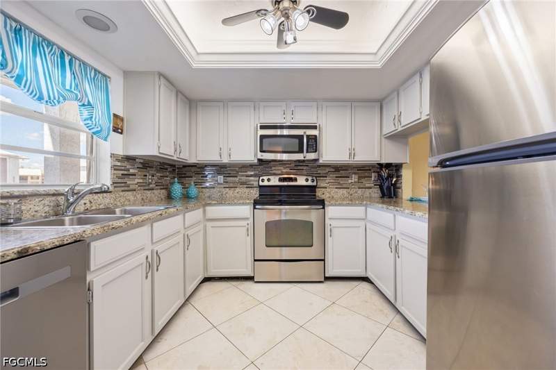 2 bedroom Condominium at 4511 Bay Beach Ln 315, Royal Pelican Townhouse, Fort Myers Beach — photo 4