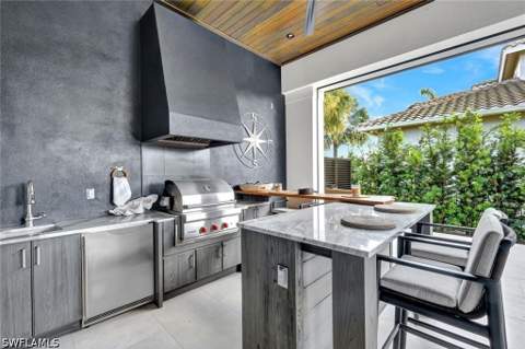 701 Plantation Ct, Marco Island FL - photo 17 of 50