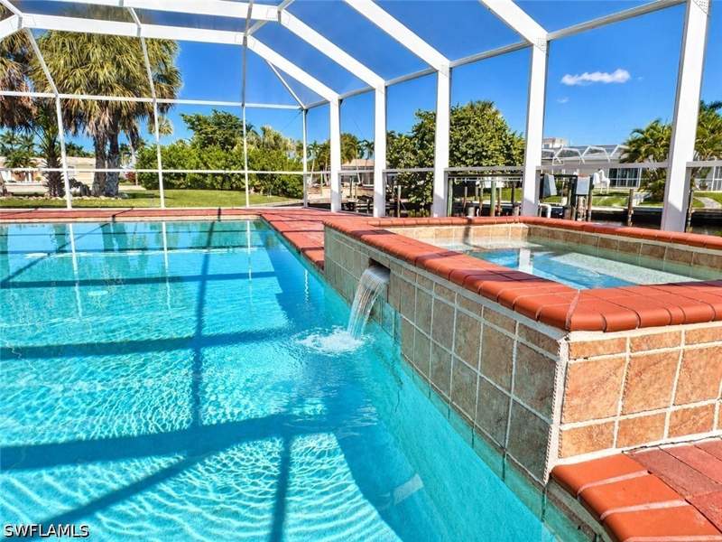3 bedroom SingleFamilyResidence at 5301 Bayview Ct, Cape Coral, Cape Coral — photo 5
