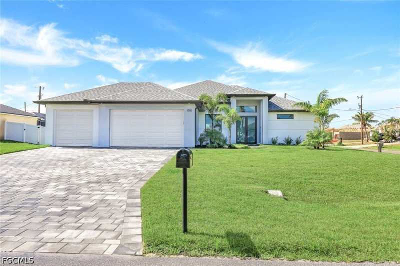 4 bedroom SingleFamilyResidence at 1510 NW 4th St, Cape Coral, Cape Coral — photo 1