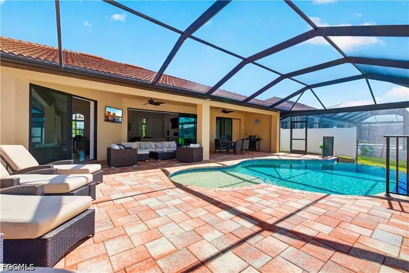 3 bedroom SingleFamilyResidence at 3838 SW 19th Pl, Cape Coral, Cape Coral — photo 5