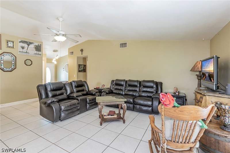 3 bedroom SingleFamilyResidence at 1761 45th St SW, Golden Gate City, Naples — photo 4