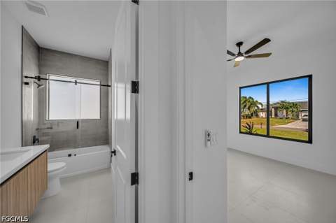 324 NE 15th St, Cape Coral FL - photo 8 of 33