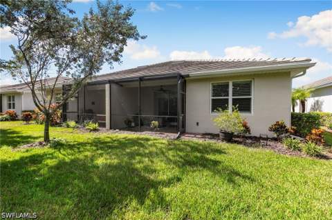 14731 Edgewater Cir, Naples FL - photo 21 of 47