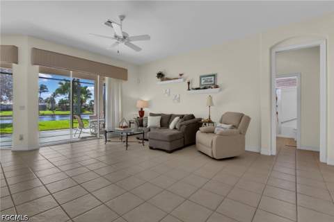 12530 Venicia Dr, Fort Myers FL - photo 11 of 30