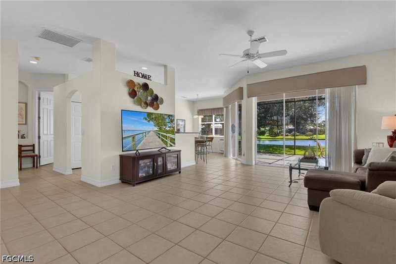 3 bedroom SingleFamilyResidence at 12530 Venicia Dr, Walden Lakes, Fort Myers — photo 2