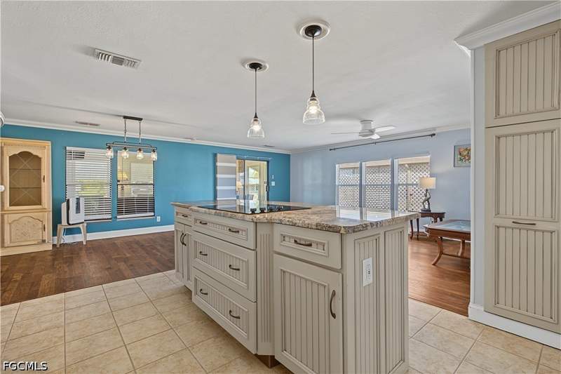 2 bedroom ManufacturedHome at 16026 Citron Way, Tamiami Village, North Fort Myers — photo 5