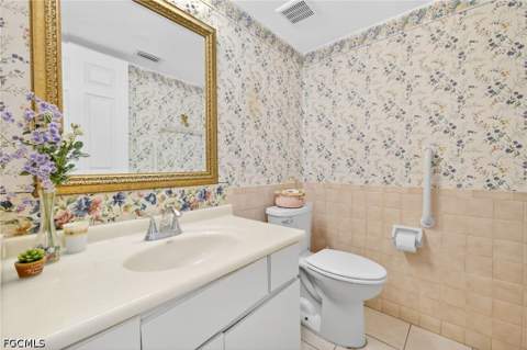 3622 Heritage Ln, Fort Myers FL - photo 10 of 39