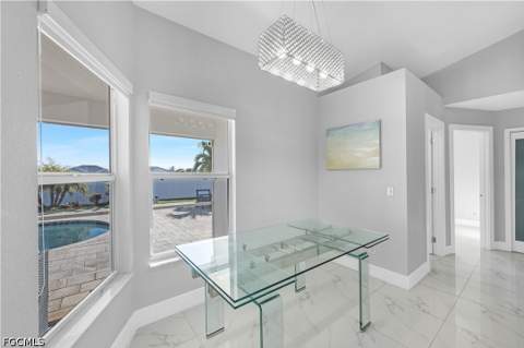 921 NW 8th Pl, Cape Coral FL - photo 8 of 41