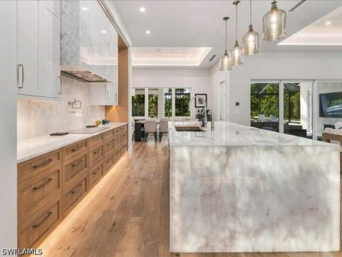 6190 Bur Oaks Ln, Naples FL - photo 20 of 50