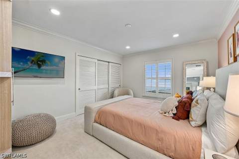 2401 Gulf Shore Blvd N 8, Naples FL - photo 12 of 24
