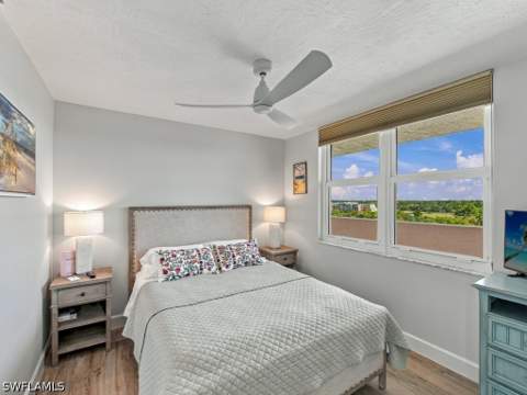 6101 Pelican Bay Blvd 702, Naples FL - photo 11 of 26