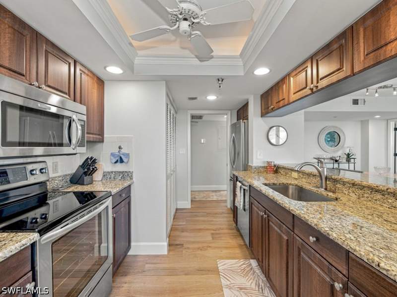 2 bedroom Condominium at 6101 Pelican Bay Blvd 702, St Maarten, Naples — photo 4