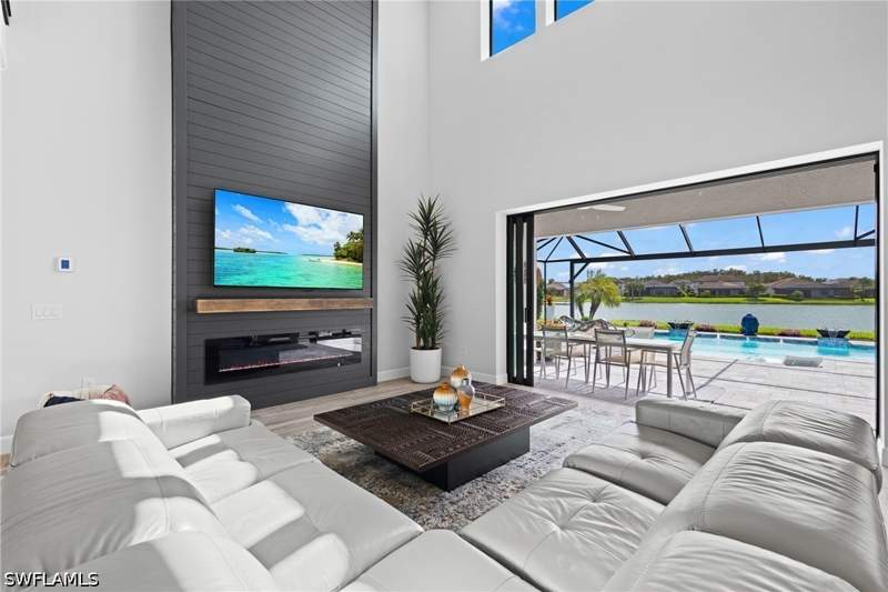 5 bedroom SingleFamilyResidence at 19390 The Place Blvd, The Place At Corkscrew, Estero — photo 5