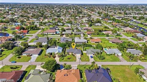 3224 SE 1st Ct, Cape Coral FL - photo 8 of 42