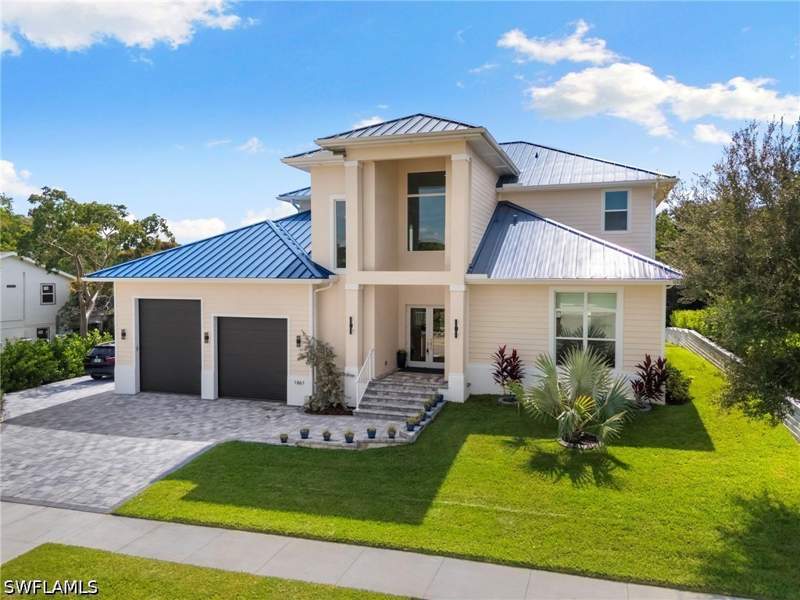 5 bedroom SingleFamilyResidence at 1861 Dogwood Dr, Marco Island, Marco Island — photo 2