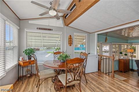 274 Caravan Cir, North Fort Myers FL - photo 9 of 40
