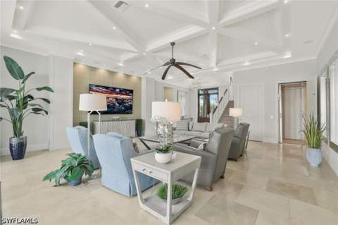 689 Pelican Ct, Marco Island FL - photo 7 of 40