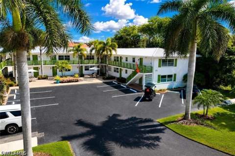 975 9th Ave S 11, Naples FL - photo 17 of 17