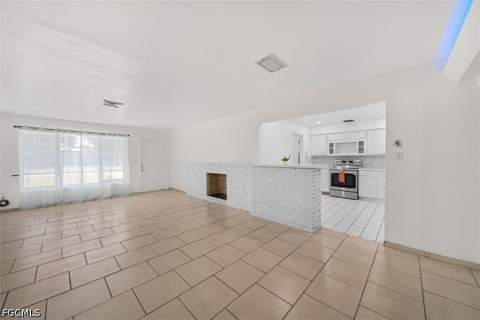 4051 Rainbow Dr, Fort Myers FL - photo 18 of 22
