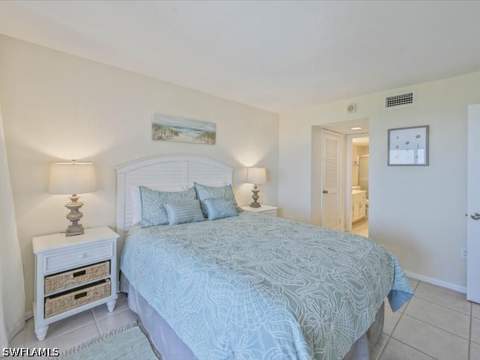 17 Bluebill Ave 904, Naples FL - photo 17 of 46