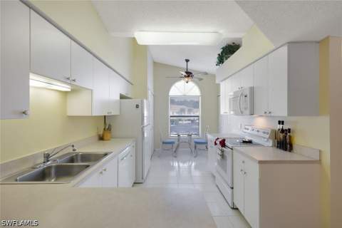28750 Bermuda Bay Way 205, Bonita Springs FL - photo 13 of 27